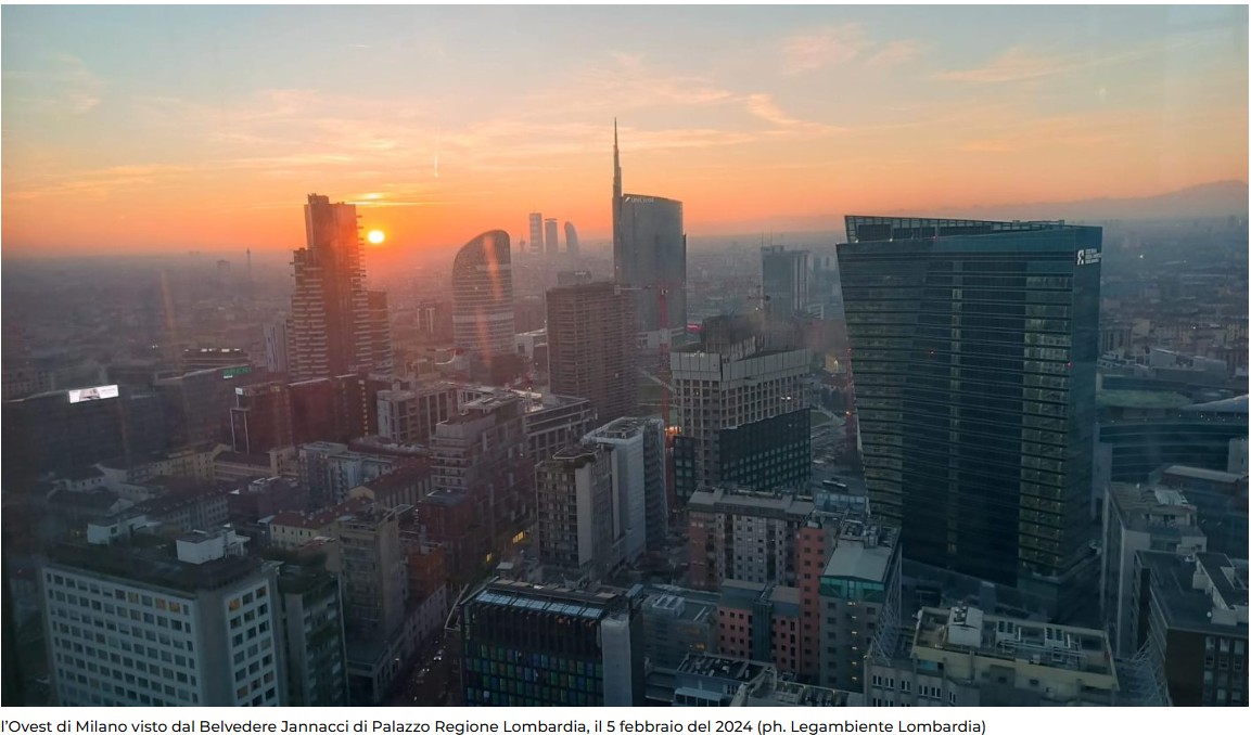 Qualità dell’aria, a Milano 111 giorni di sforamenti su 181 analizzati per i limiti Oms sul Pm2.5